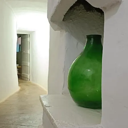 La Valle Dei Trulli *